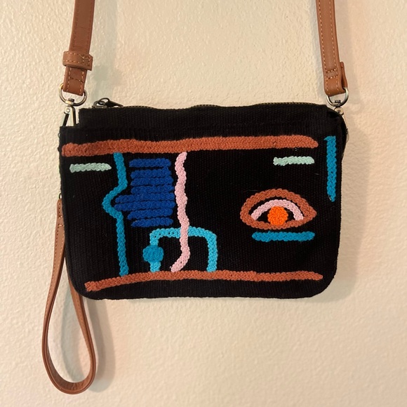 Noonday Collection Black and Tan Crossbody Bag/wristlet/clutch - Picture 1 of 6
